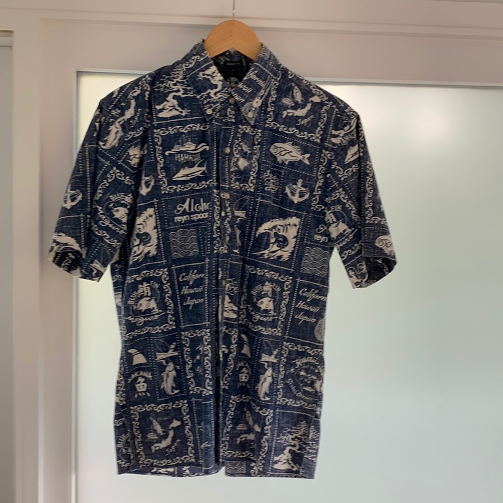 Men’s Reyn Spooner Aloha Shirt size Medium